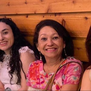 Meet your Posher, Xiomara